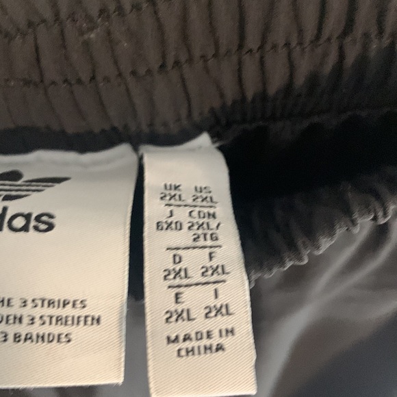 Adidas EQT wind pants - Picture 3 of 4